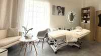 Salon Efa Studio za Zrcadlem