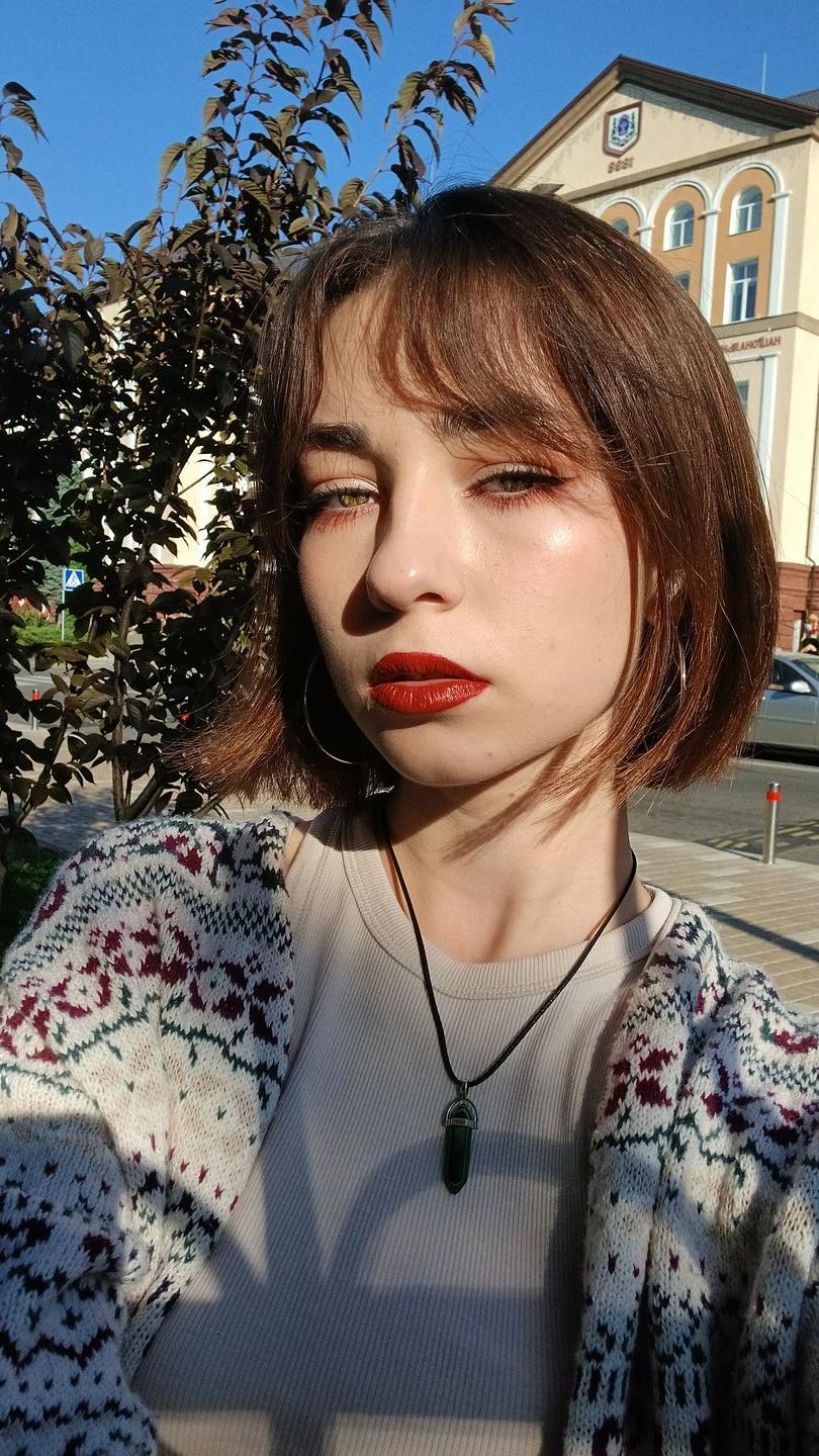 МАКІЯЖ КИЇВ/ВИШНЕВЕ 
• inst: vrnk.makeup 
• Запис в дірект ♡
• Гарантую гарний макіяж, чудовий настрій та чай)
Адреса завжди міняється, в залежності від вільної студії!!!!