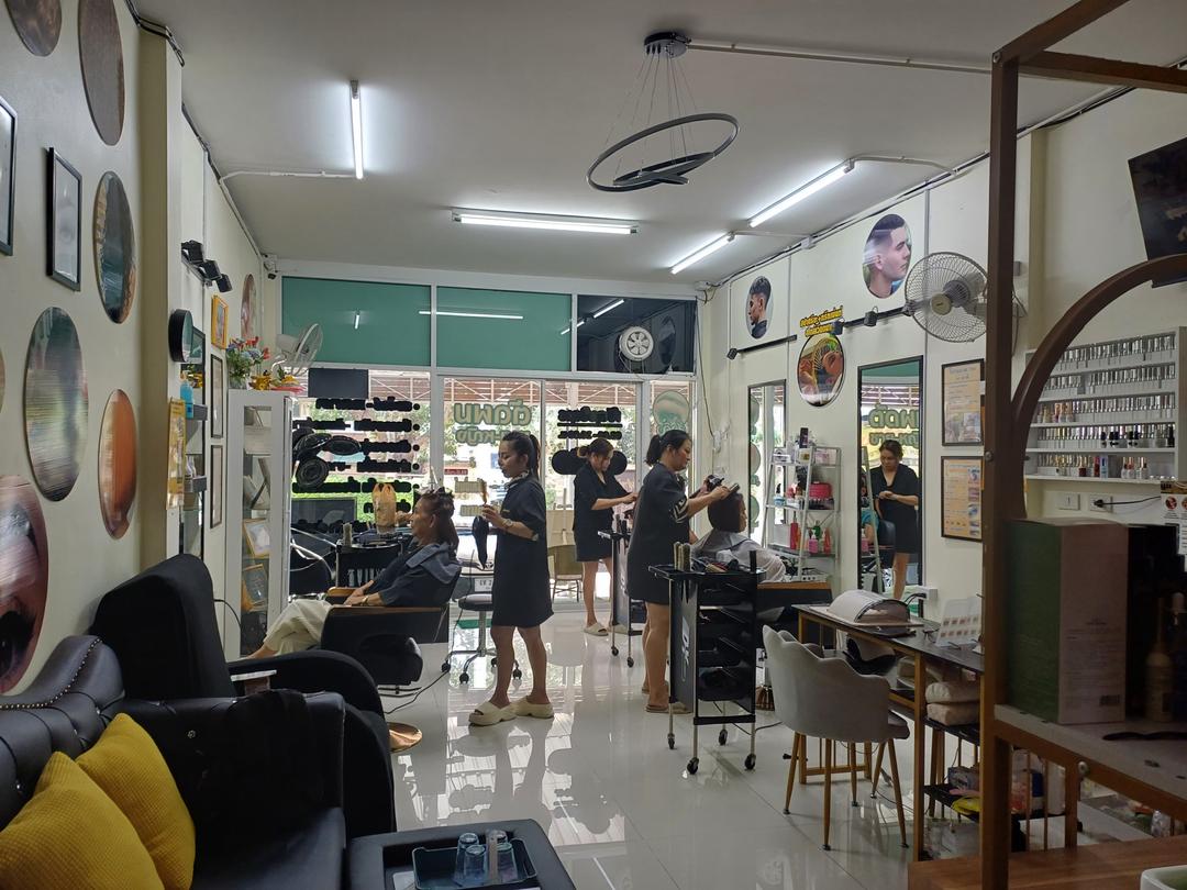 ทำเล็บ นวด ทำผม สักคิ้ว สปา