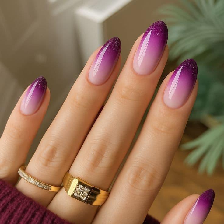 Modern nail studio in Pattaya offering professional manicure, pedicure, gel polish, and nail extensions. We combine high hygiene standards, quality products, and a relaxing atmosphere to give you perfect nails every time. Ideal for tourists and expats looking for stylish and long-lasting results. 