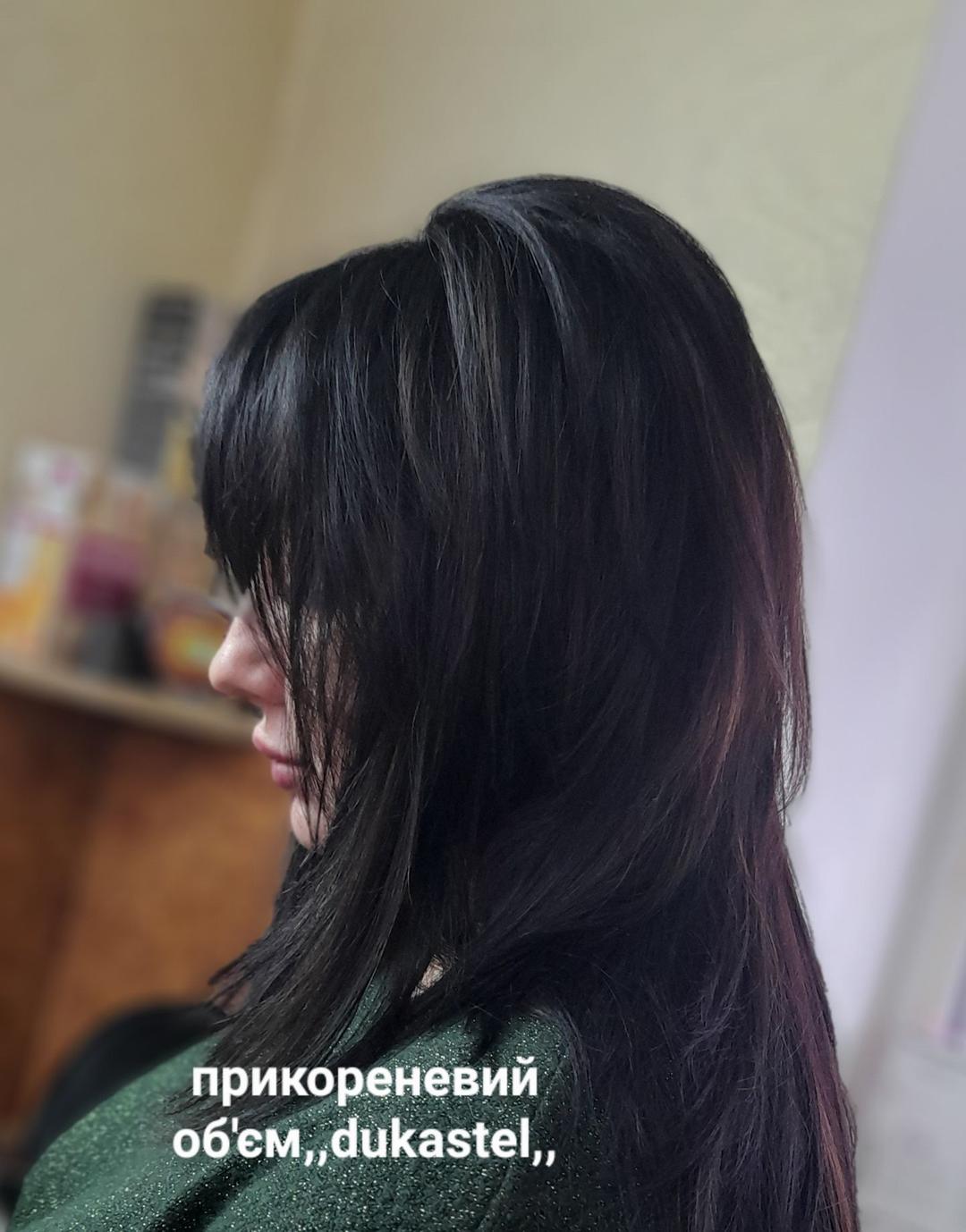 Фарбування любої складності фарбником ,,MATRIX pre-bonder,, ,хімічна завівка ,,Dukastel,, ,плетіння кос,стрижки жіночі,чоловічі.