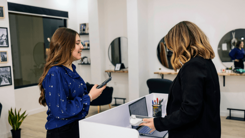 Сұлулық салонына клиенттерді қалай тартуға болады